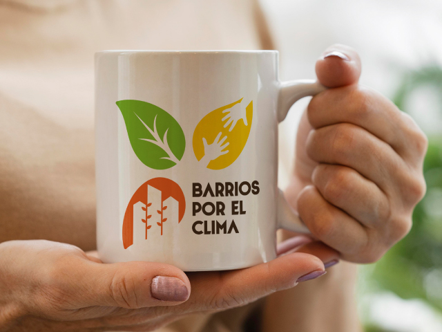 ENREDADERA-estudio_BARRIOS-POR-EL-CLIMA_Identidad_Taza